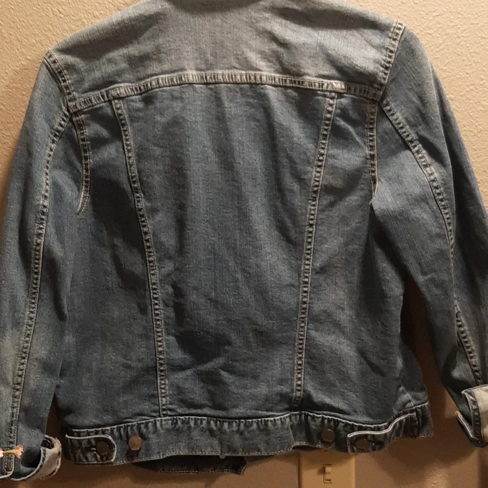 A.n.a Denim Jacket Size Medium